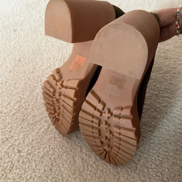 Dolce Vita Caster H2O boot - size 7 - Picture 4 of 4